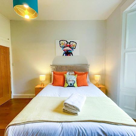 Desirable 2 Bed Apt Near Edinburgh Castle Esterno foto