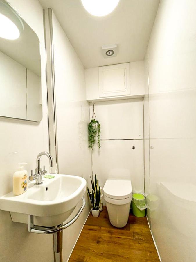 Desirable 2 Bed Apt Near Edinburgh Castle Esterno foto